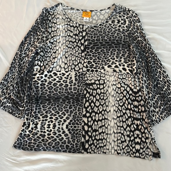 Ruby Rd top - Picture 1 of 7